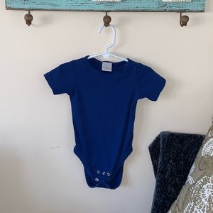 Hanna Anderson (85) 2T onsie